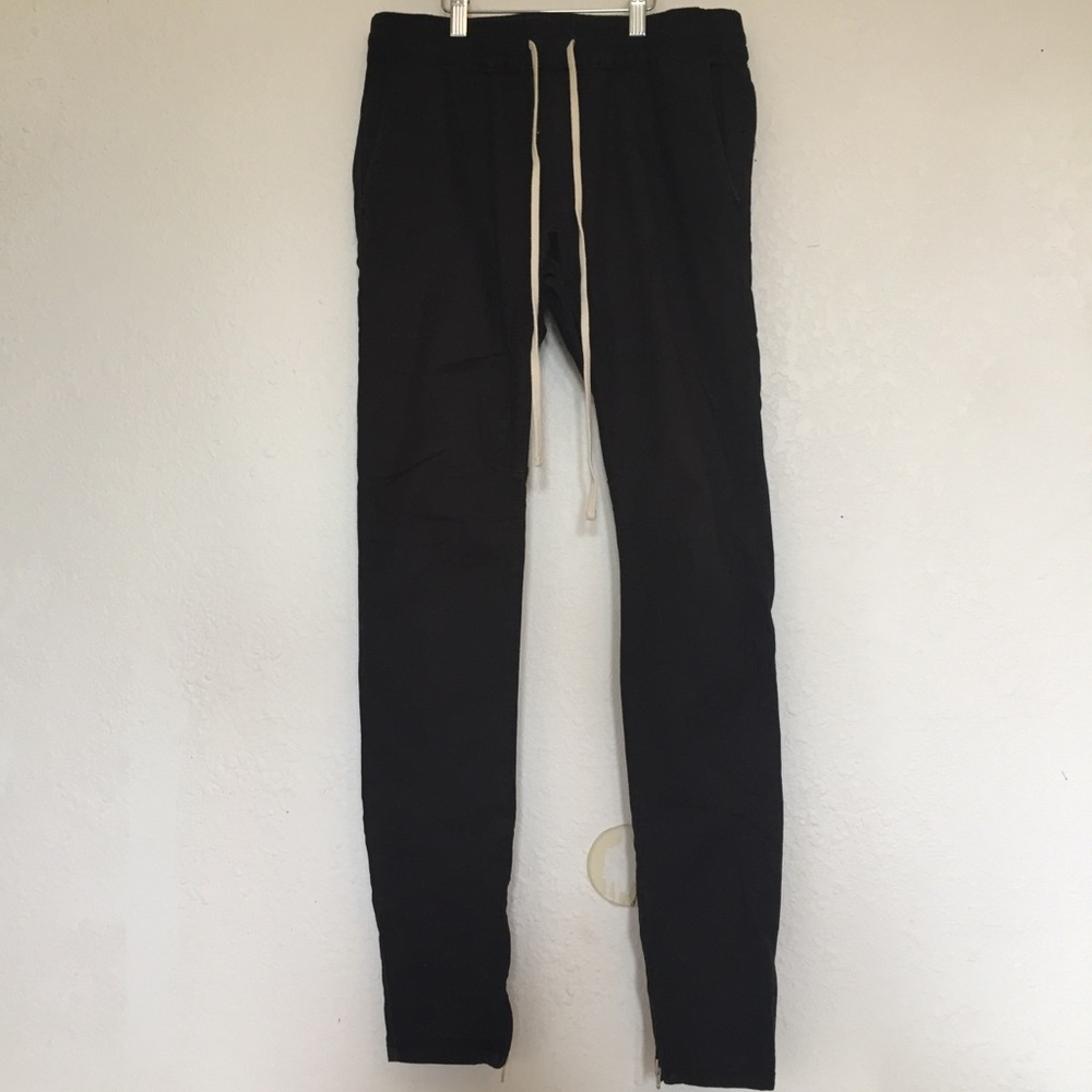 PacSun joggers with zippers